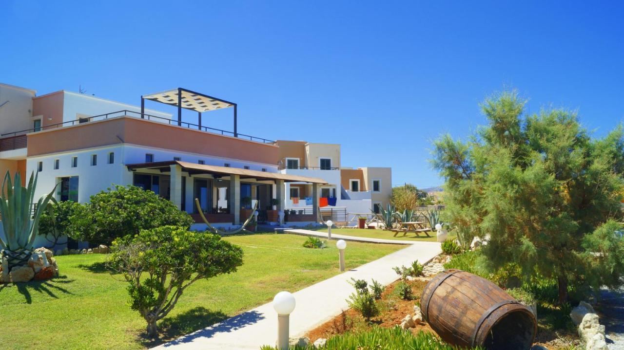 Alkionis Beach Hotel Apartments Sfáka Esterno foto