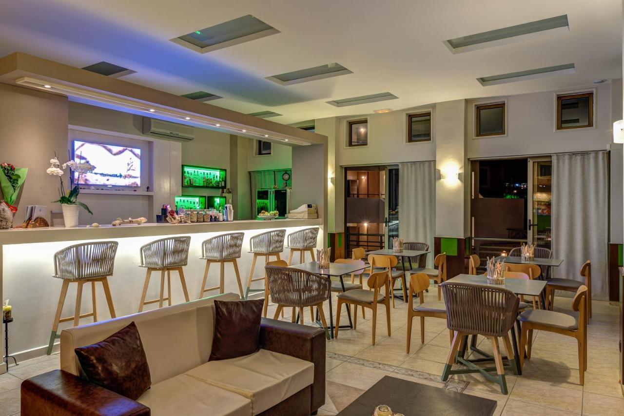 Alkionis Beach Hotel Apartments Sfáka Esterno foto