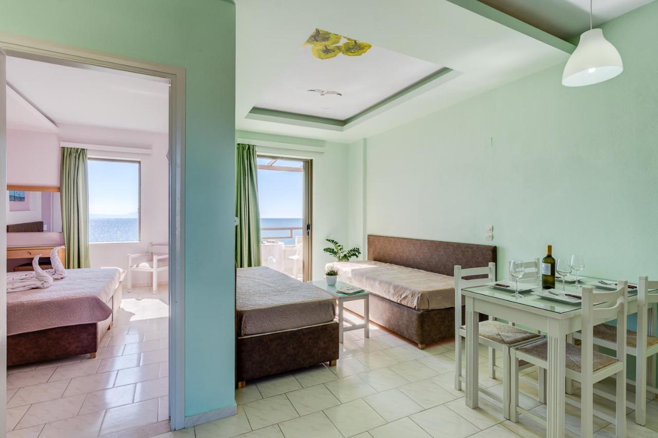 Alkionis Beach Hotel Apartments Sfáka Esterno foto